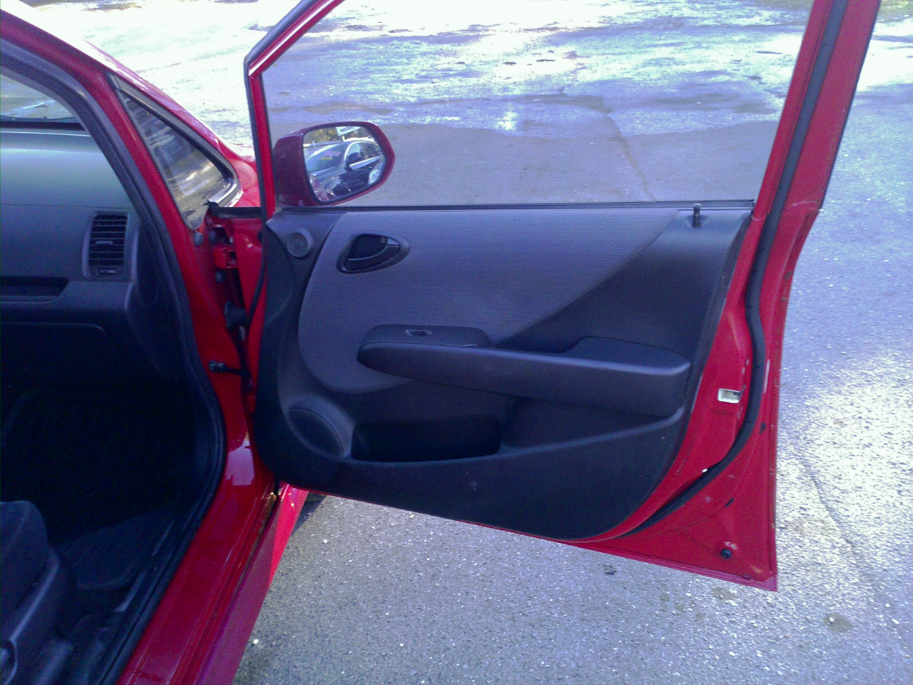 Honda Fit Sport 5-Speed MT 2007