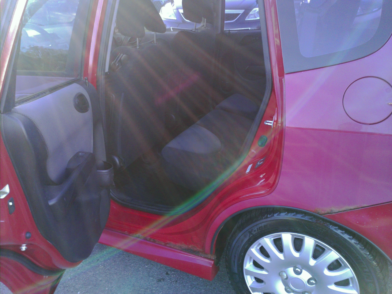 Honda Fit Sport 5-Speed MT 2007