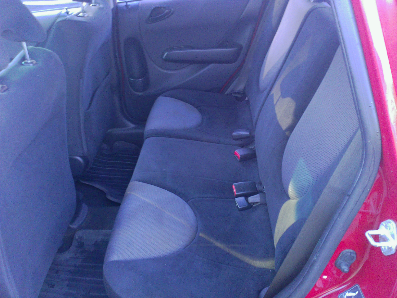 Honda Fit Sport 5-Speed MT 2007