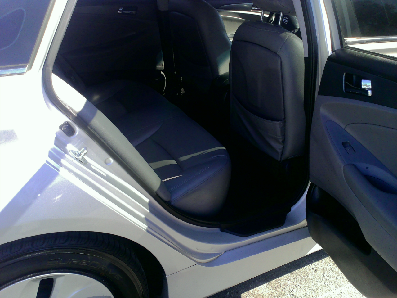 Hyundai Sonata Hybrid Sedan 2014