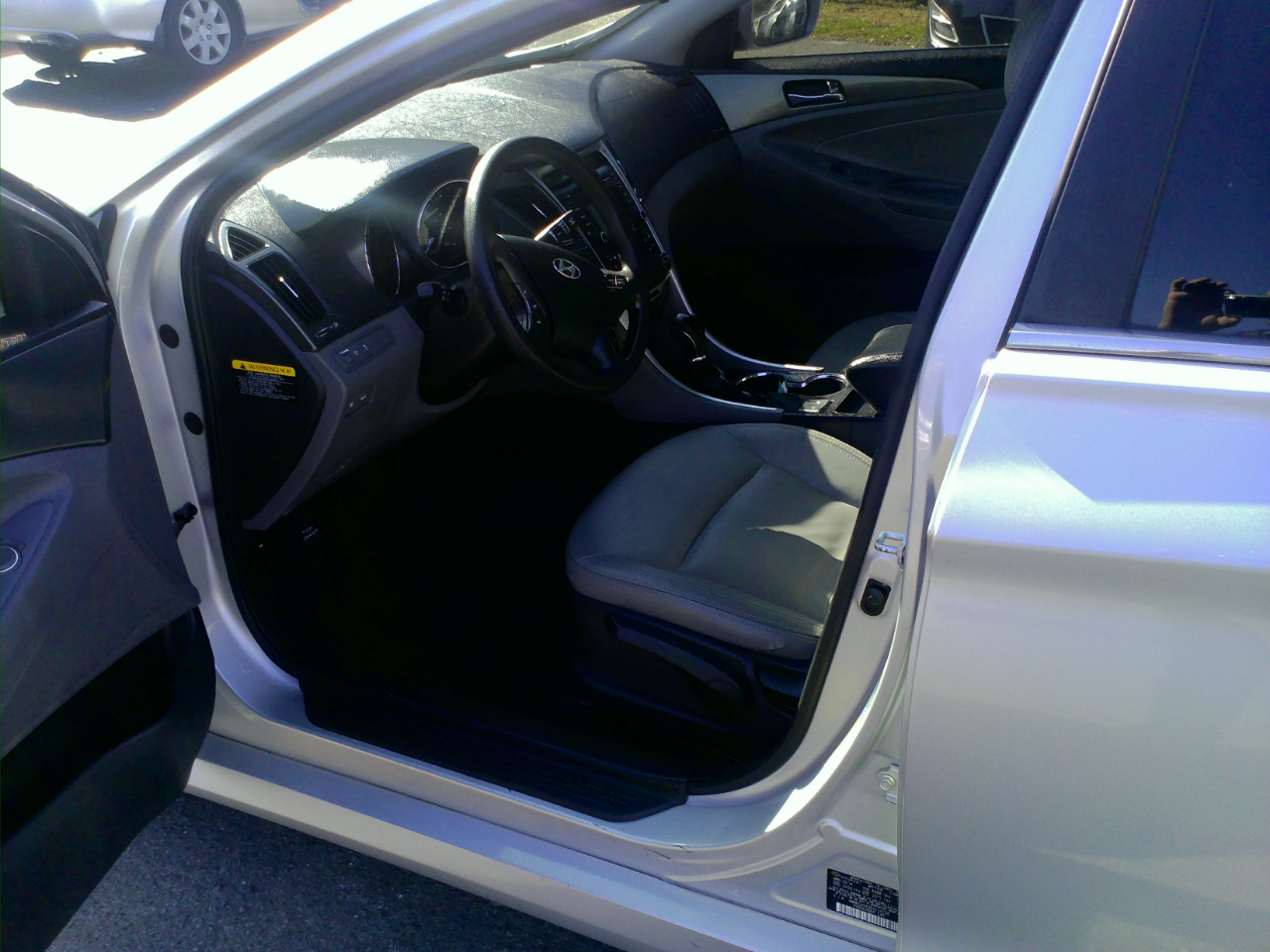 Hyundai Sonata Hybrid Sedan 2014