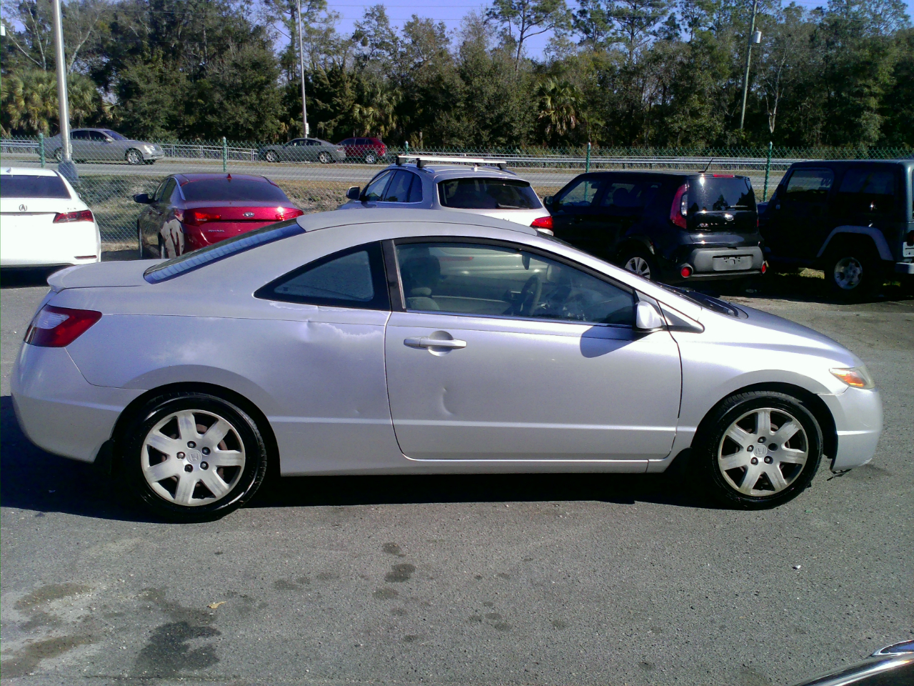 Honda Civic LX Coupe AT 2006