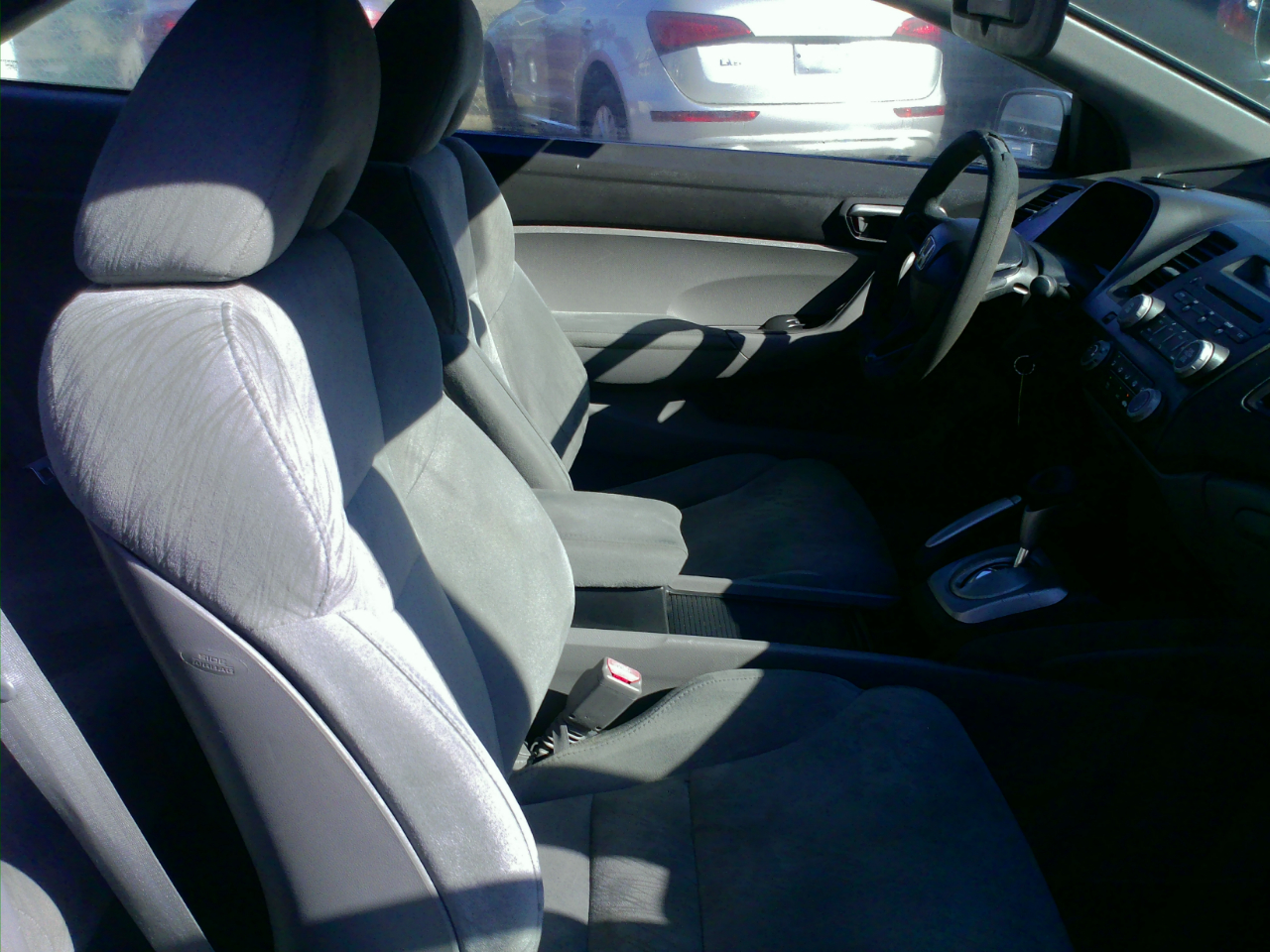 Honda Civic LX Coupe AT 2006