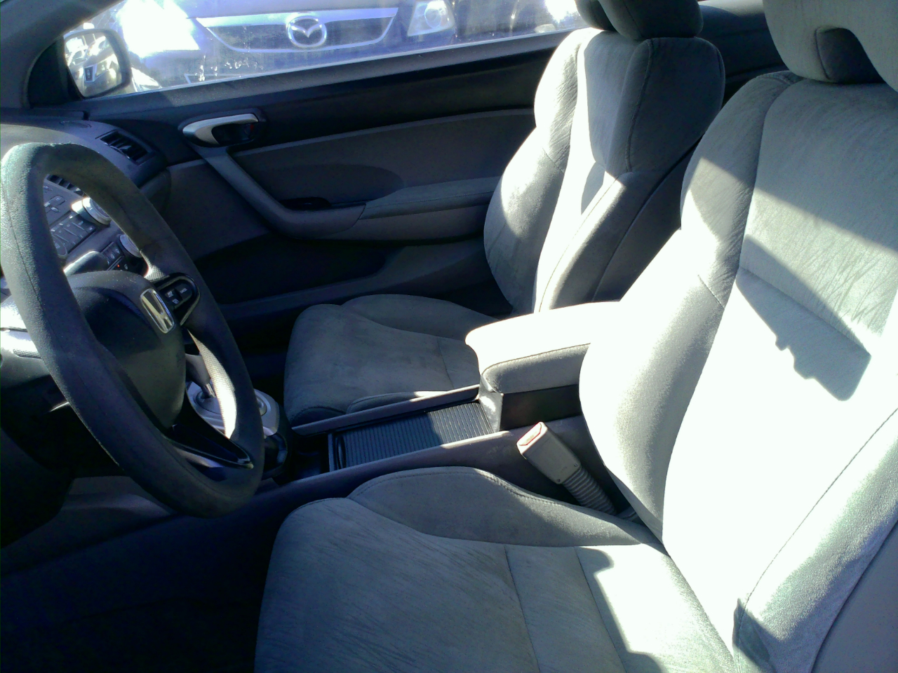 Honda Civic LX Coupe AT 2006