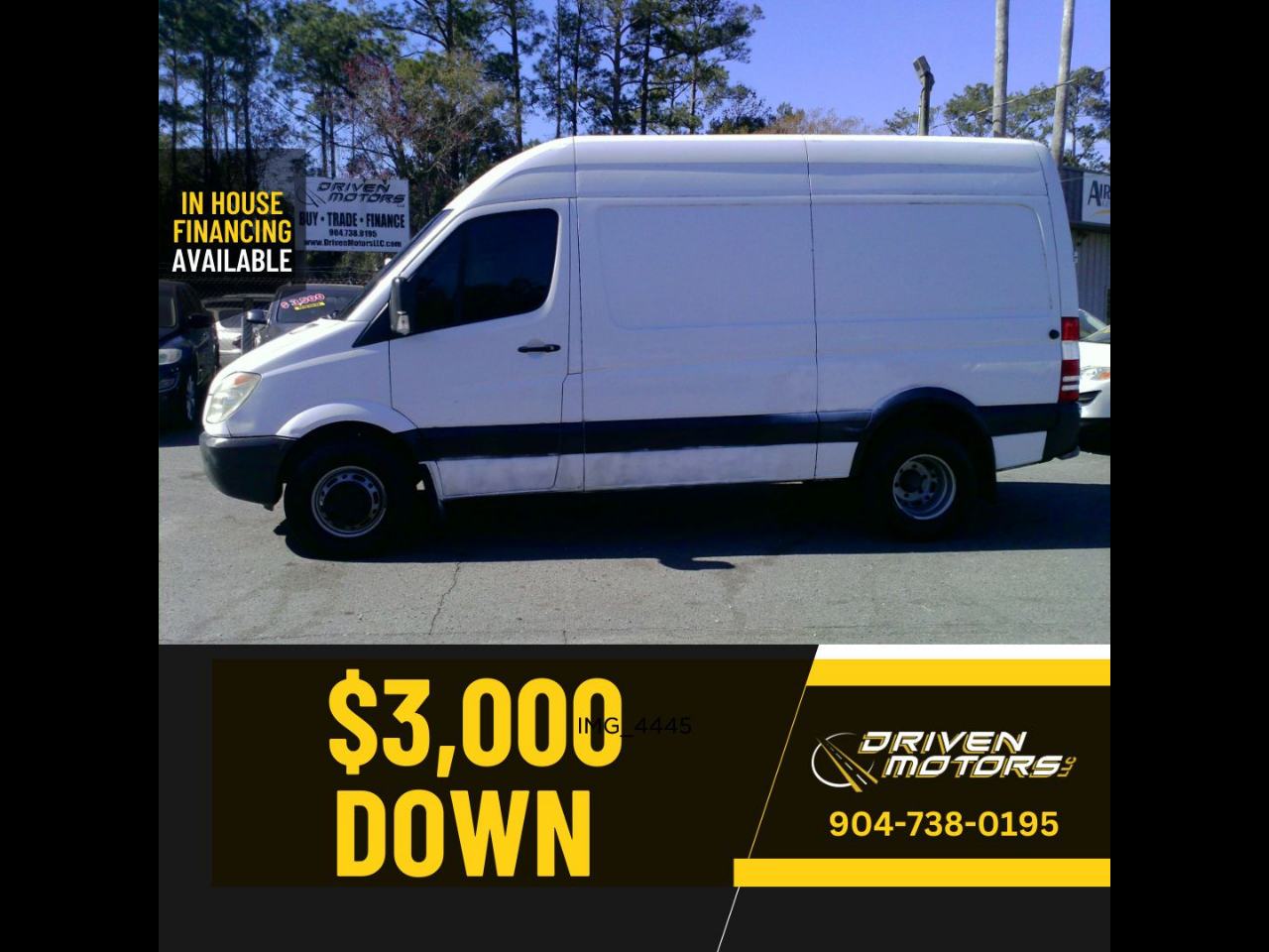 Mercedes-Benz Sprinter 3500 High Roof 144-in. WB 2012