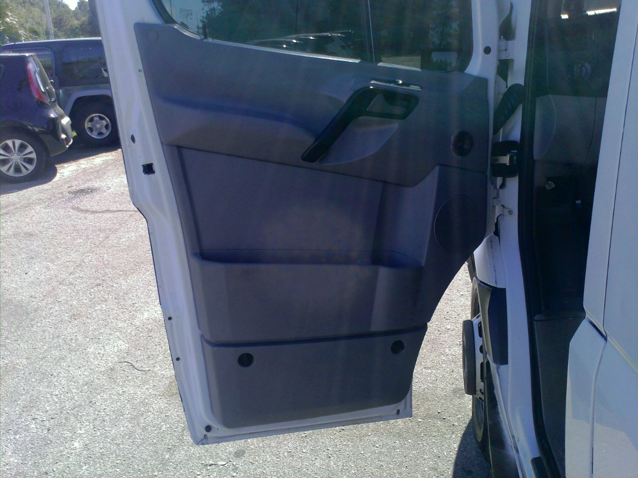 Mercedes-Benz Sprinter 3500 High Roof 144-in. WB 2012