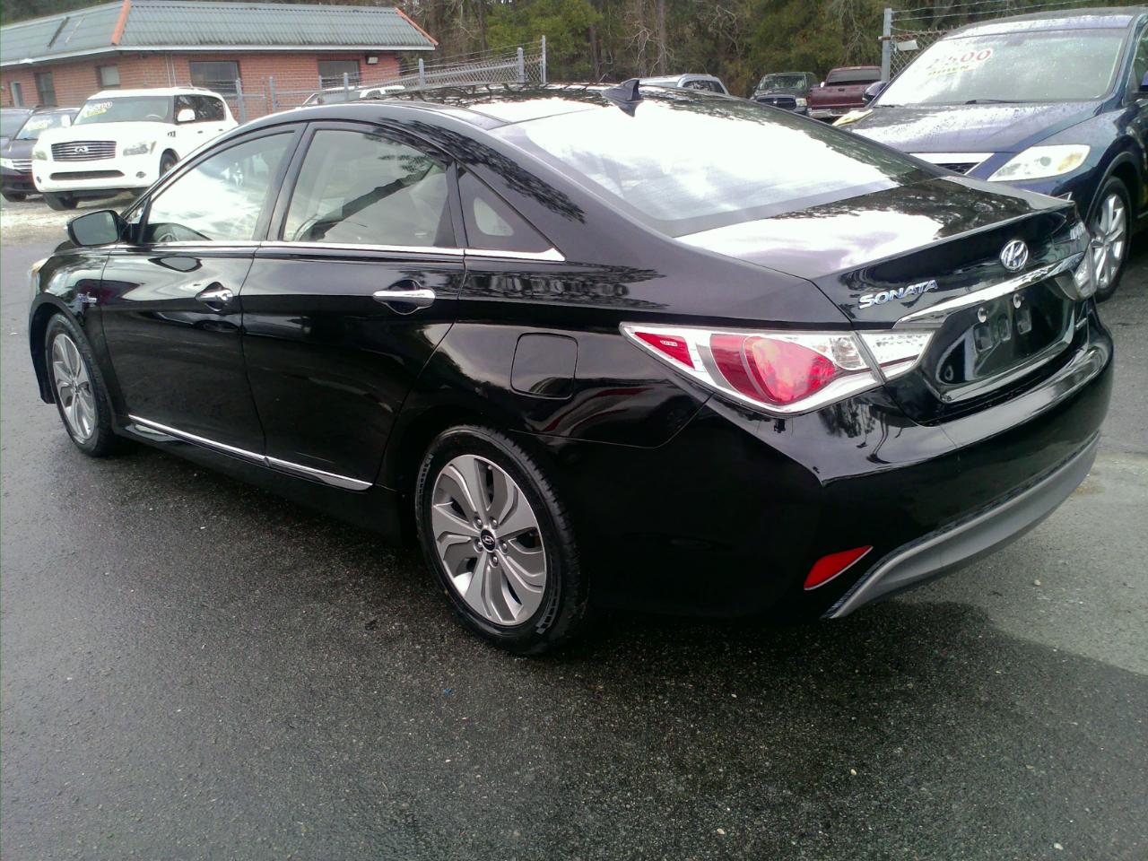 Hyundai Sonata Hybrid Sedan 2015
