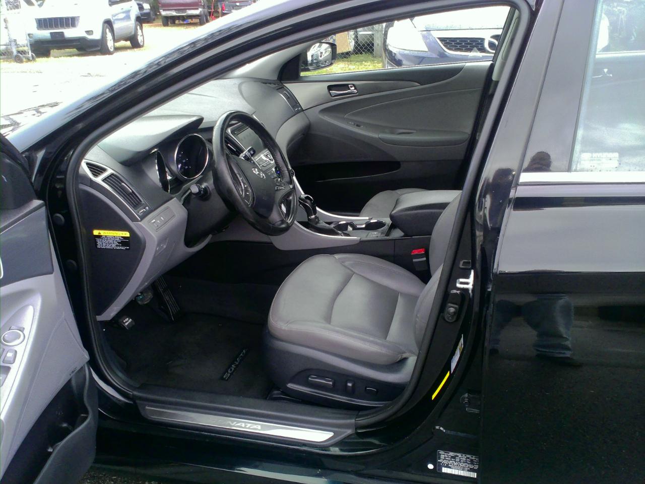 Hyundai Sonata Hybrid Sedan 2015