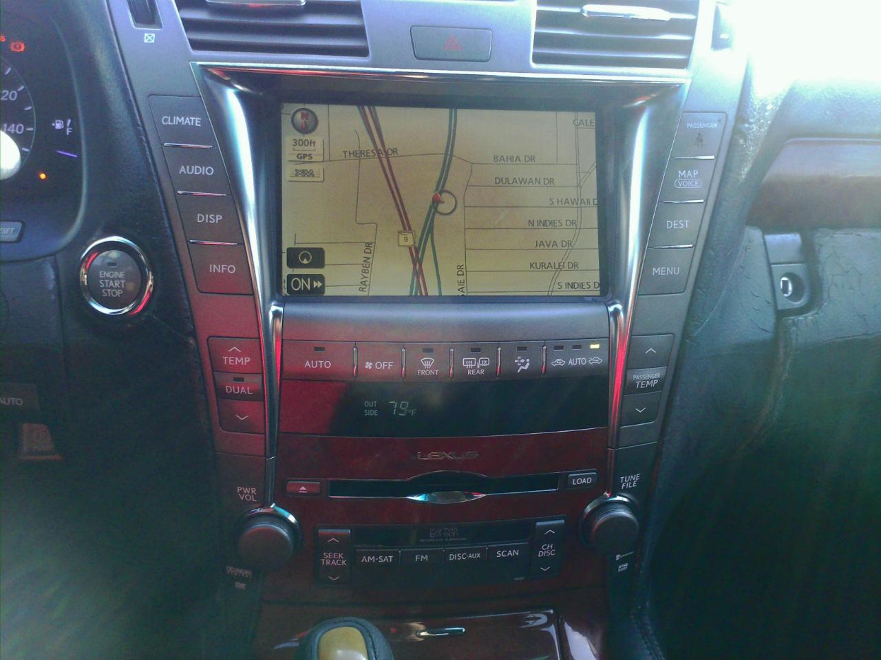 Lexus LS 460 L Luxury Sedan 2007