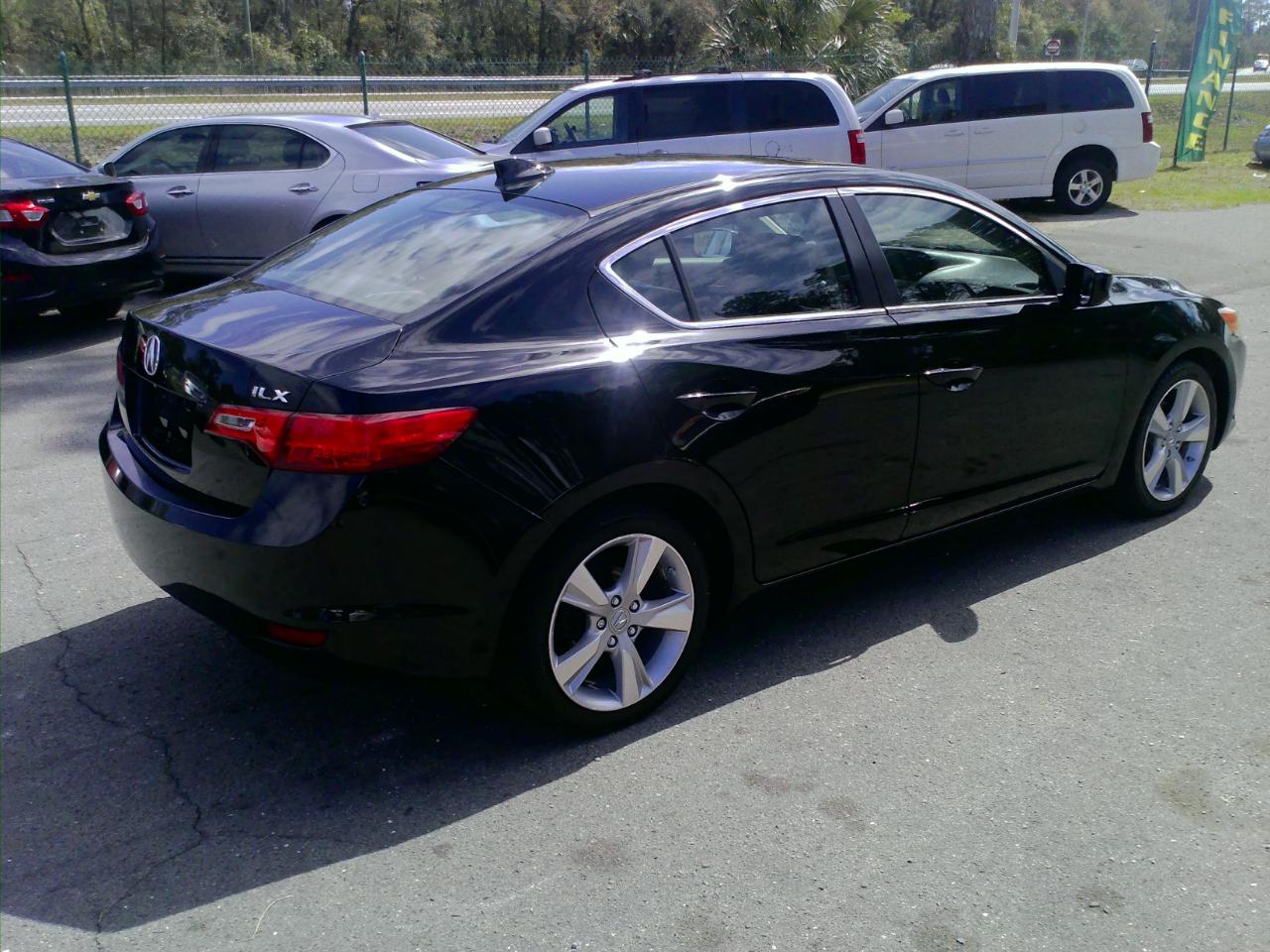 Acura ILX 5-Spd AT 2014