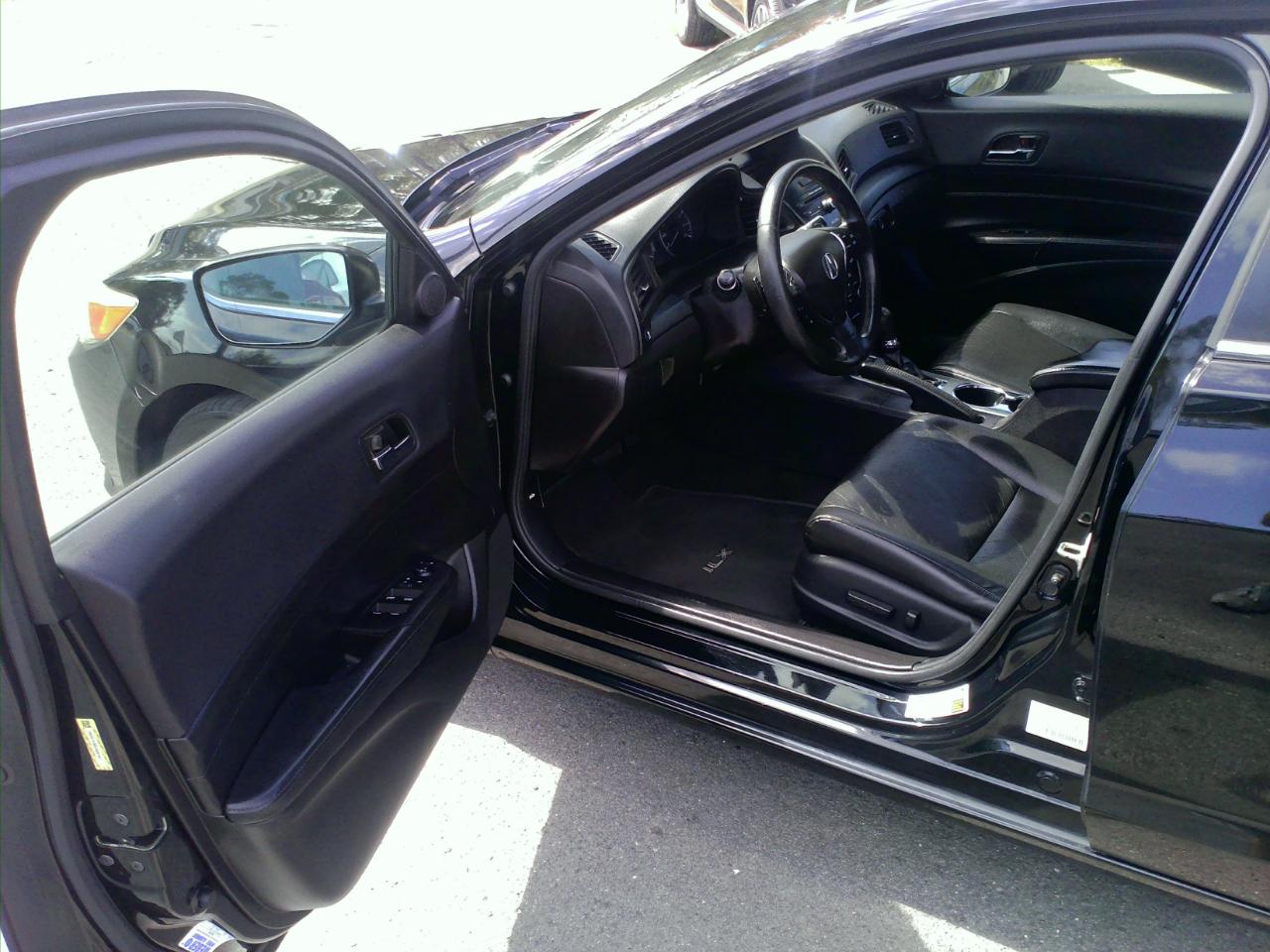 Acura ILX 5-Spd AT 2014