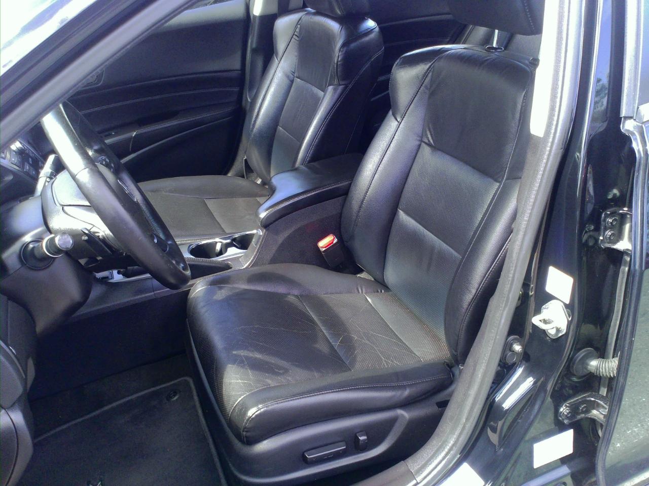 Acura ILX 5-Spd AT 2014