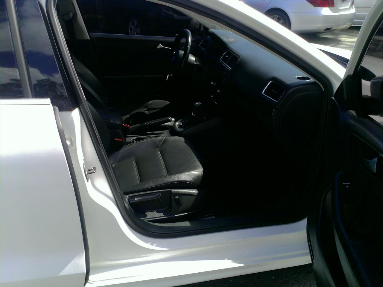 Volkswagen Jetta SE 2014