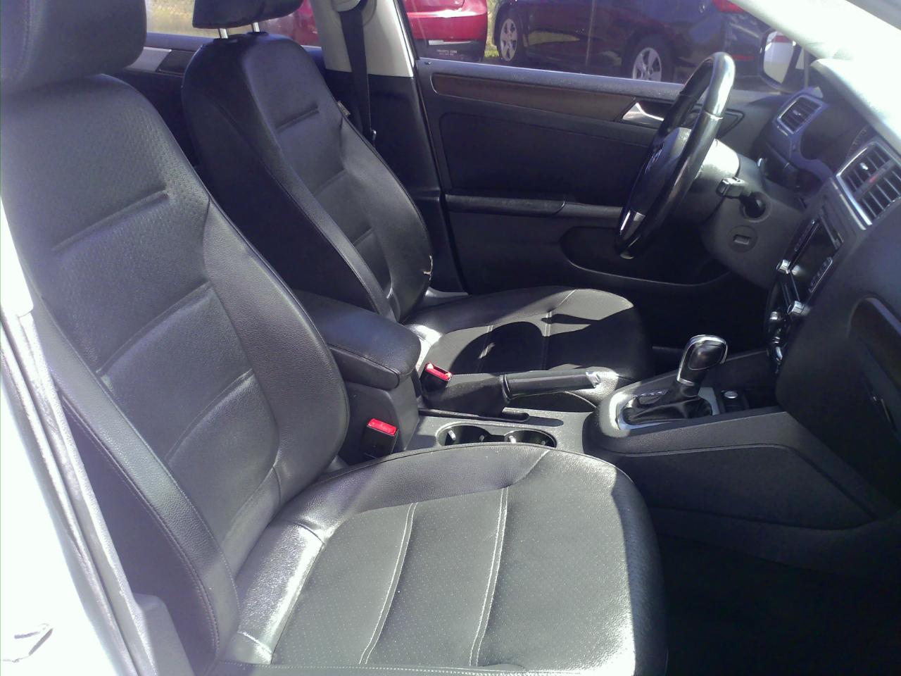 Volkswagen Jetta SE 2014