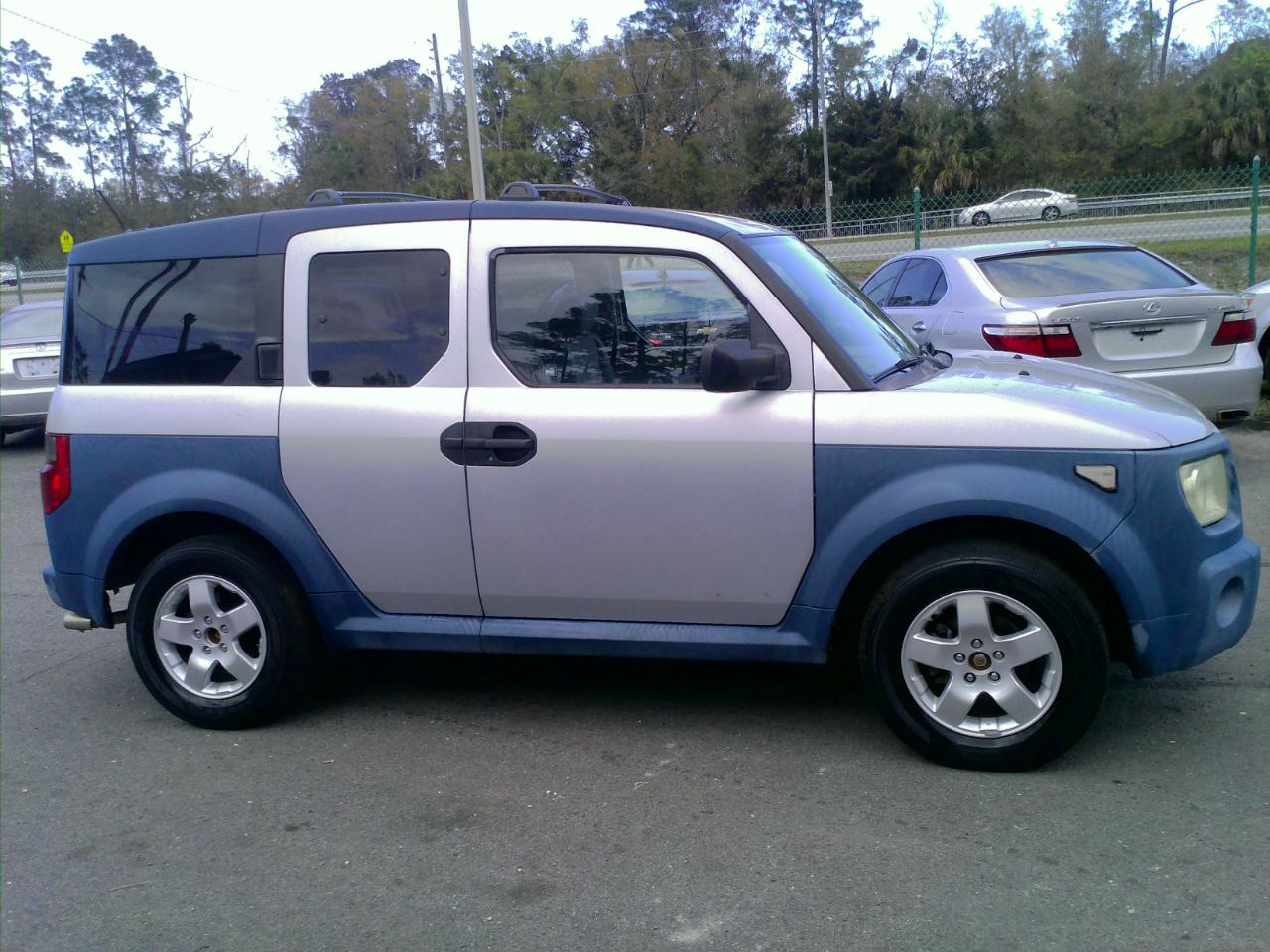 Honda Element EX 2WD 4-spd AT 2005