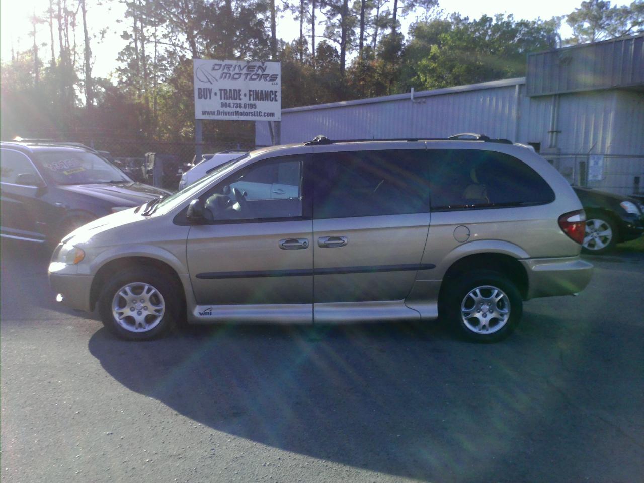 Dodge Grand Caravan EX 2002