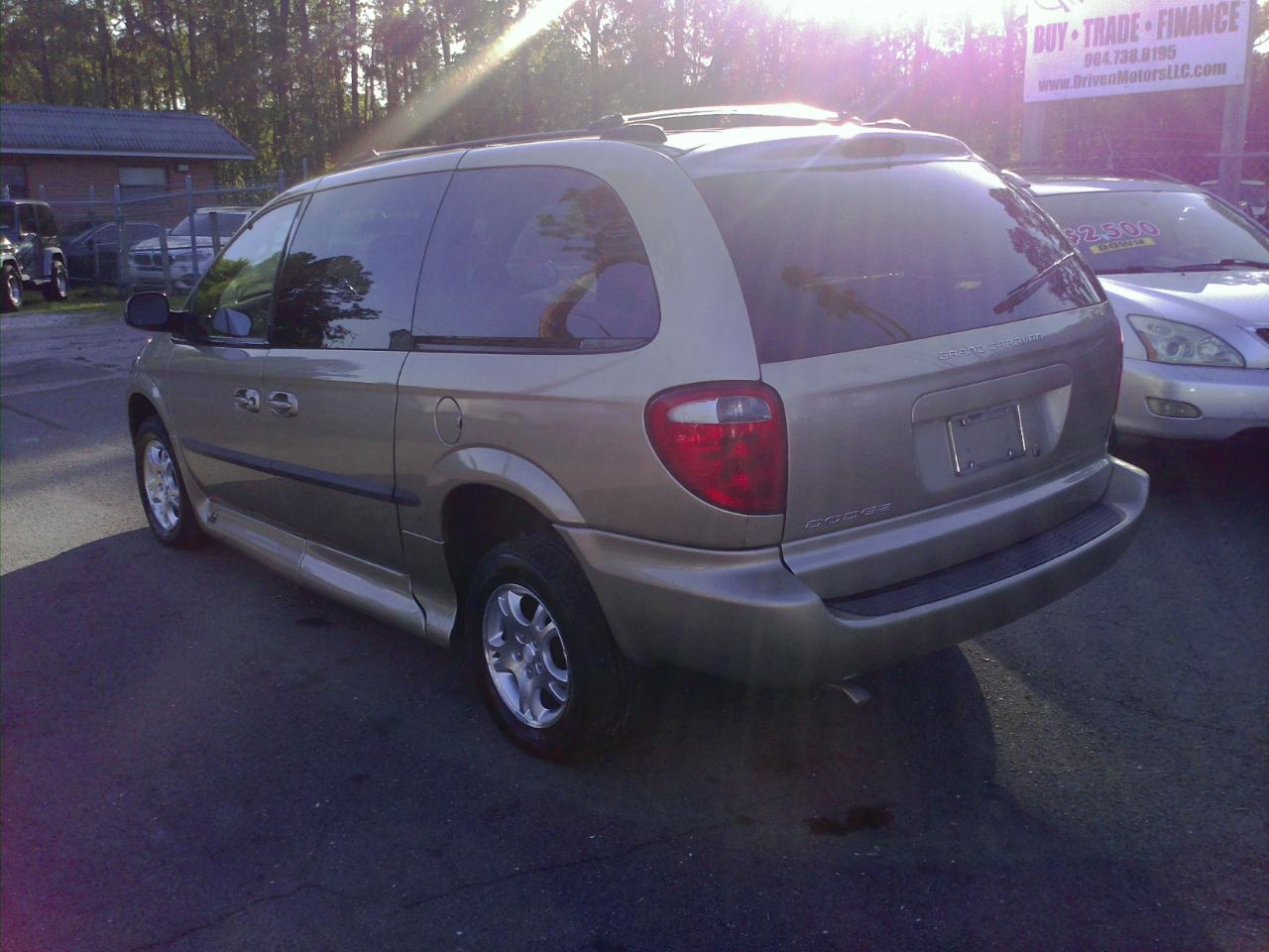 Dodge Grand Caravan EX 2002