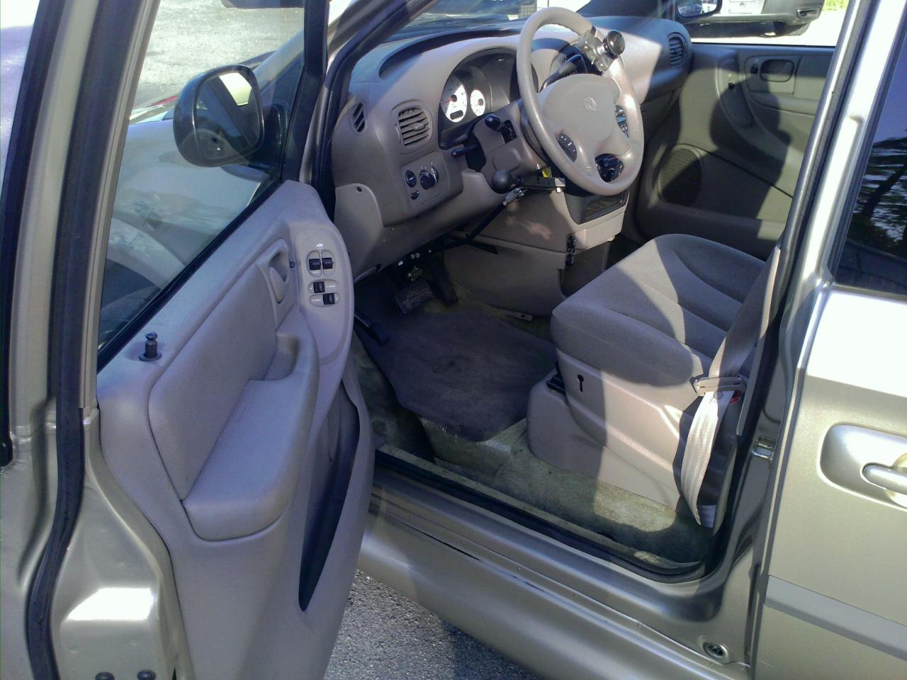 Dodge Grand Caravan EX 2002