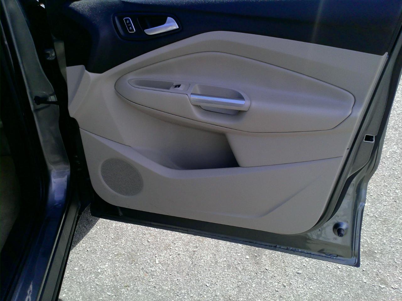 Ford Escape SE FWD 2014