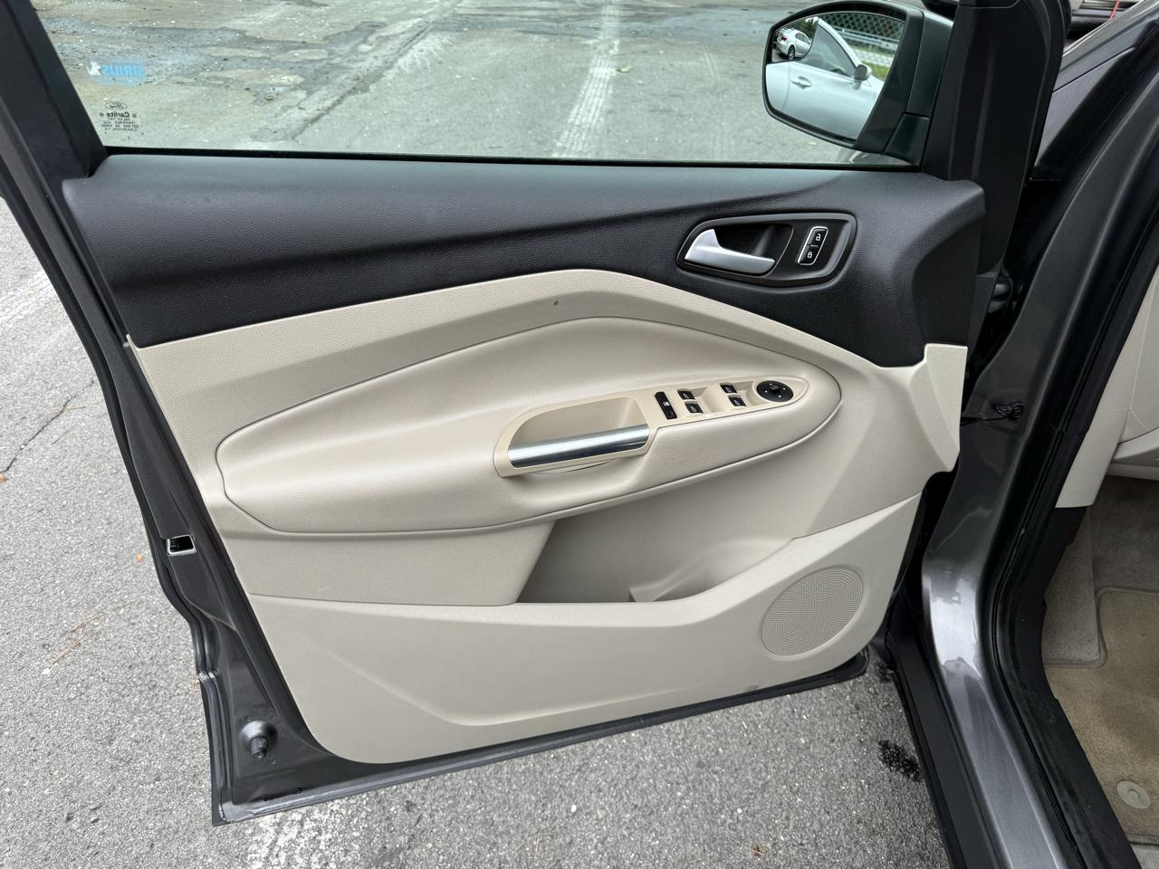 Ford Escape SE FWD 2014
