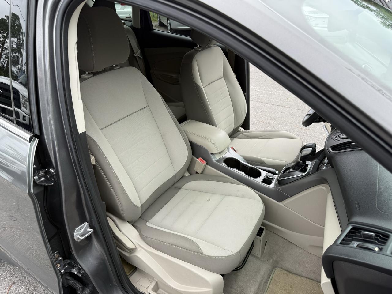 Ford Escape SE FWD 2014