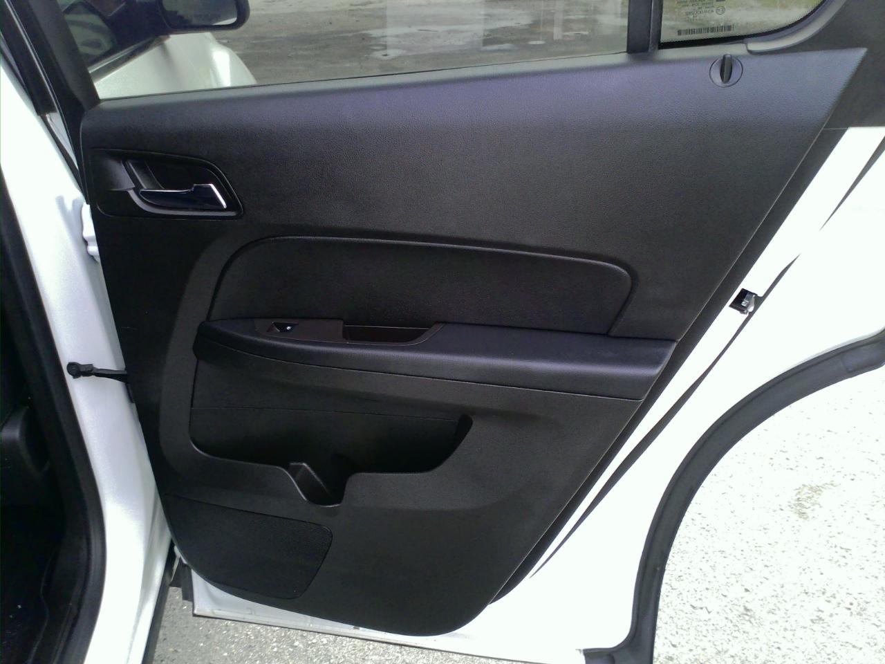 Chevrolet Equinox LS 2WD 2015