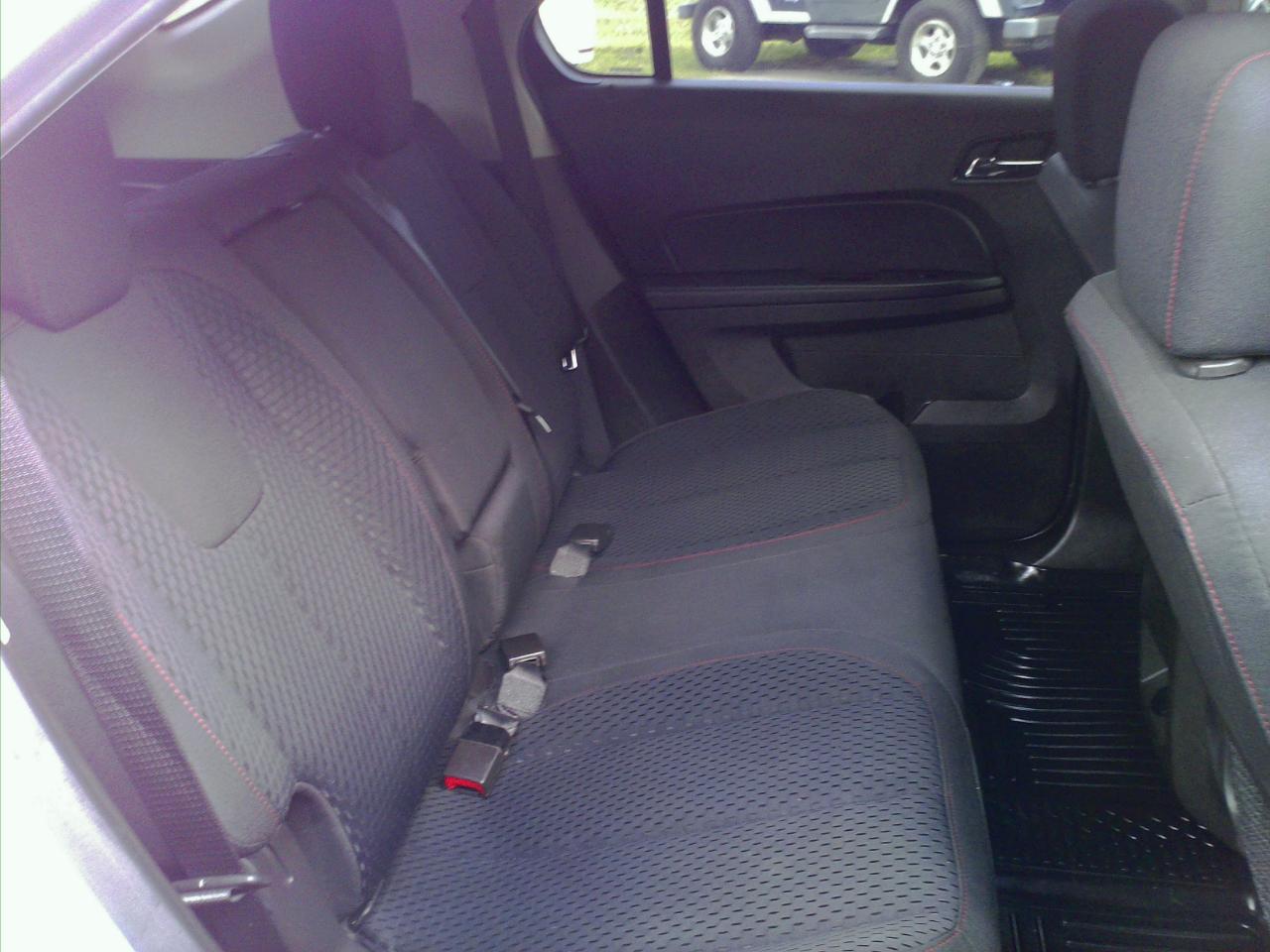 Chevrolet Equinox LS 2WD 2015