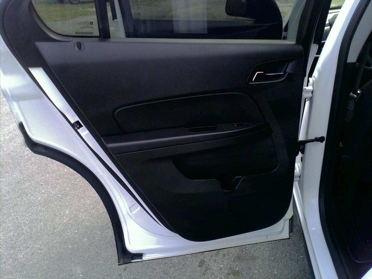 Chevrolet Equinox LS 2WD 2015