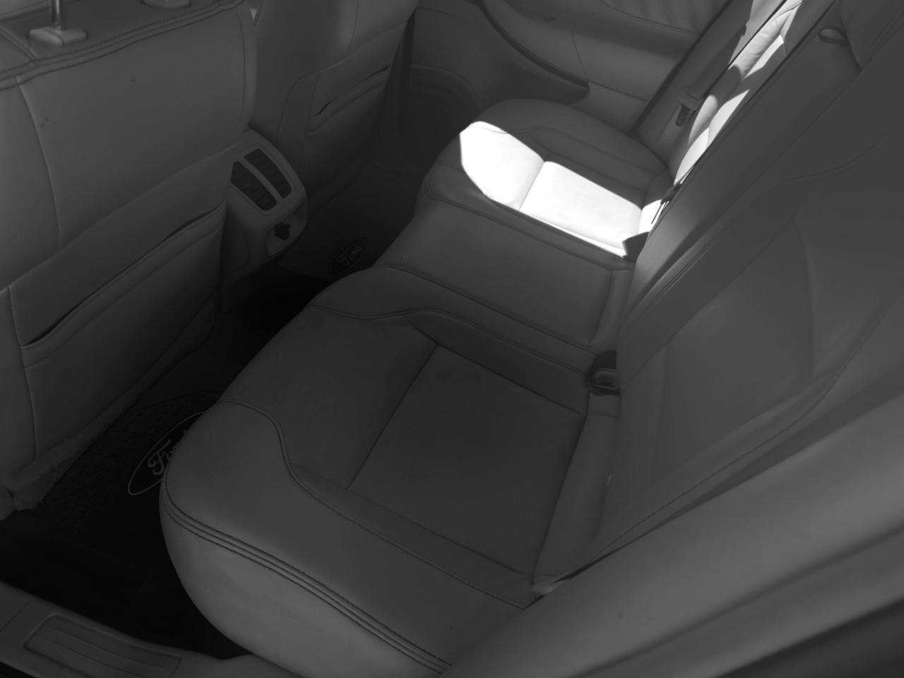 Ford Taurus SEL FWD 2014