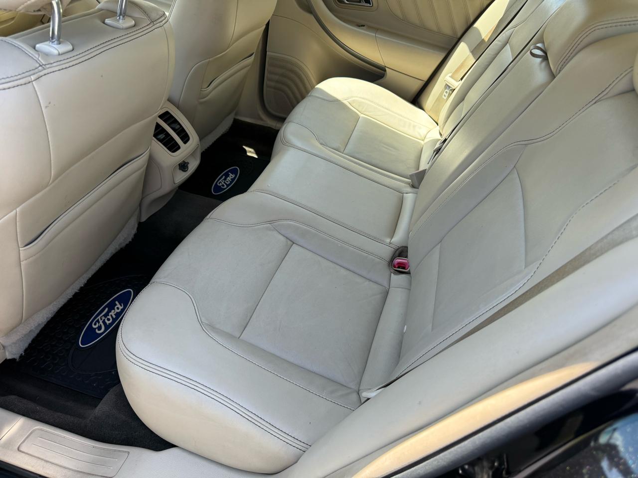 Ford Taurus SEL FWD 2014