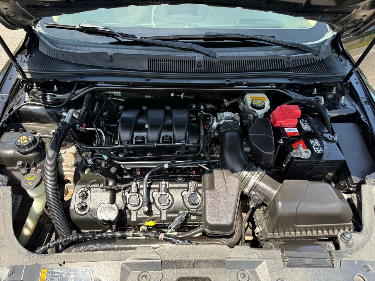 Ford Taurus SEL FWD 2014