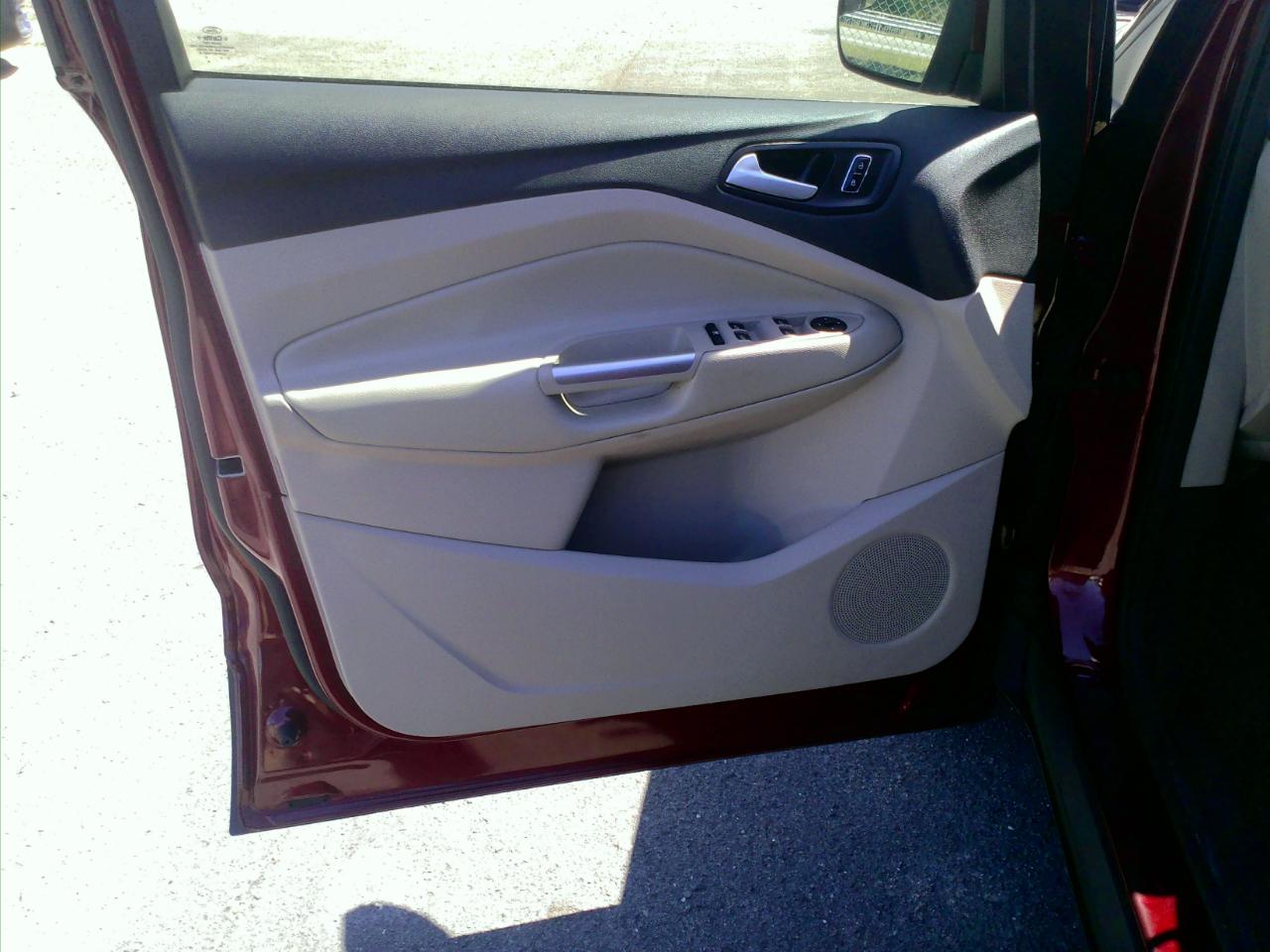 Ford Escape SE FWD 2016