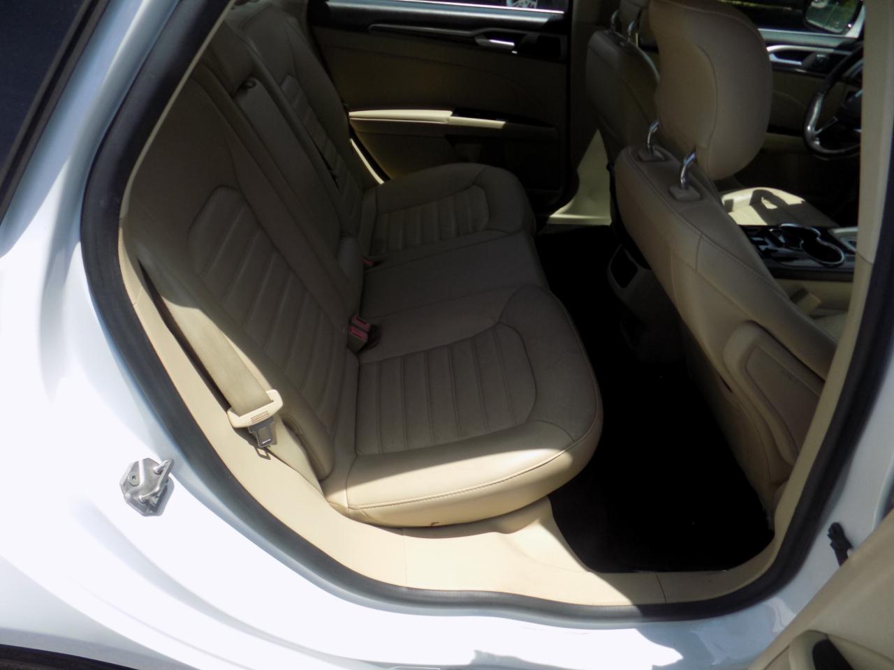 Ford Fusion SE 2014