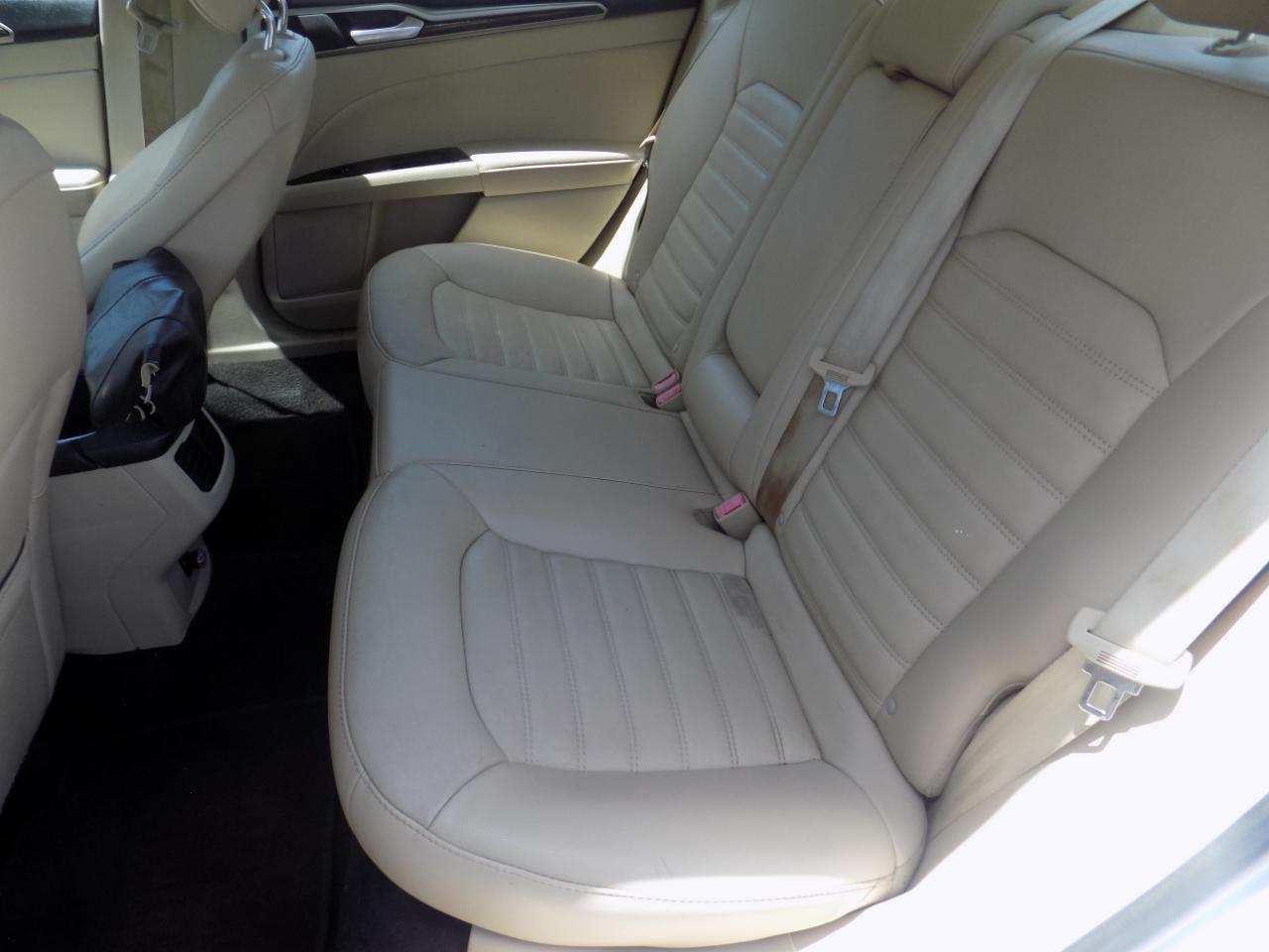 Ford Fusion SE 2014