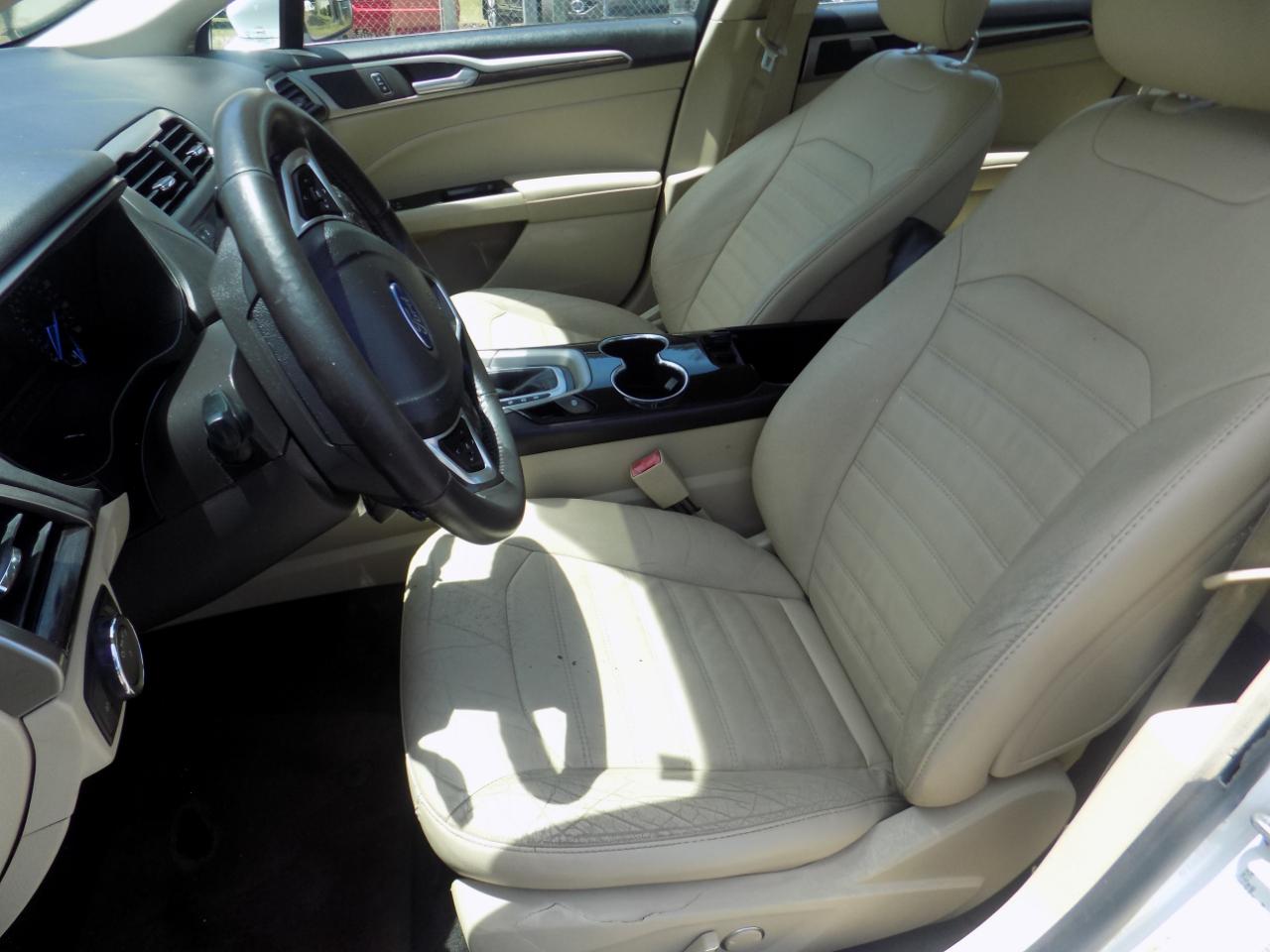 Ford Fusion SE 2014
