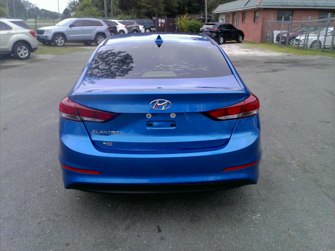 Hyundai Elantra SEL 2018