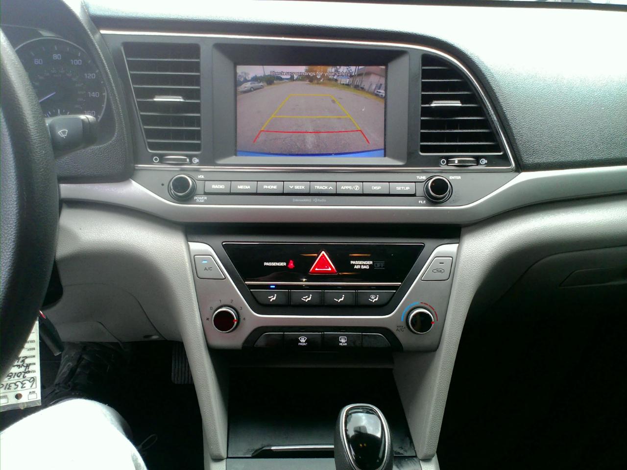 Hyundai Elantra SEL 2018