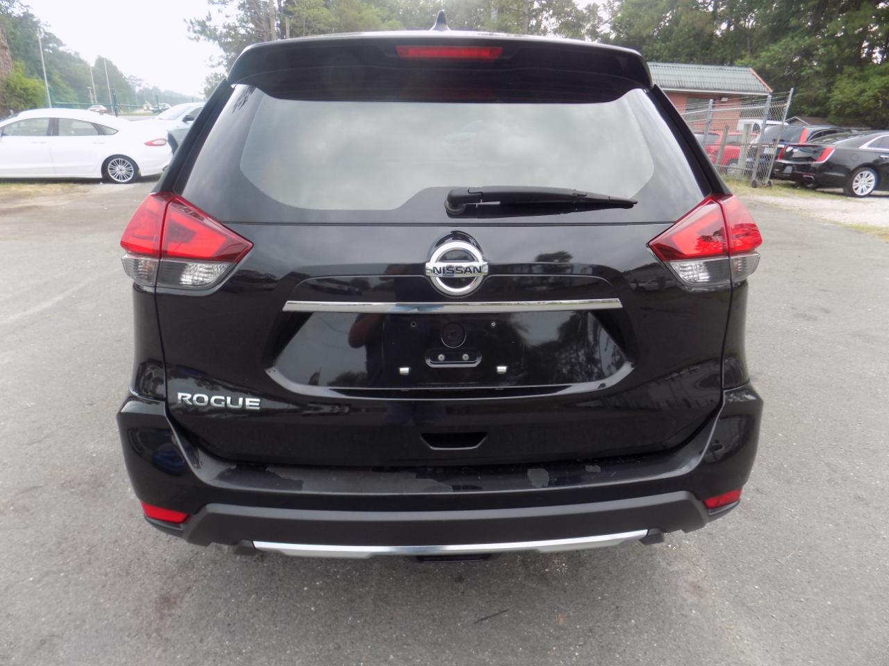 Nissan Rogue SV 2017