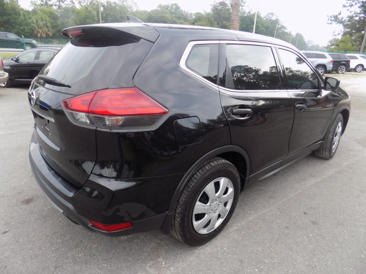 Nissan Rogue SV 2017