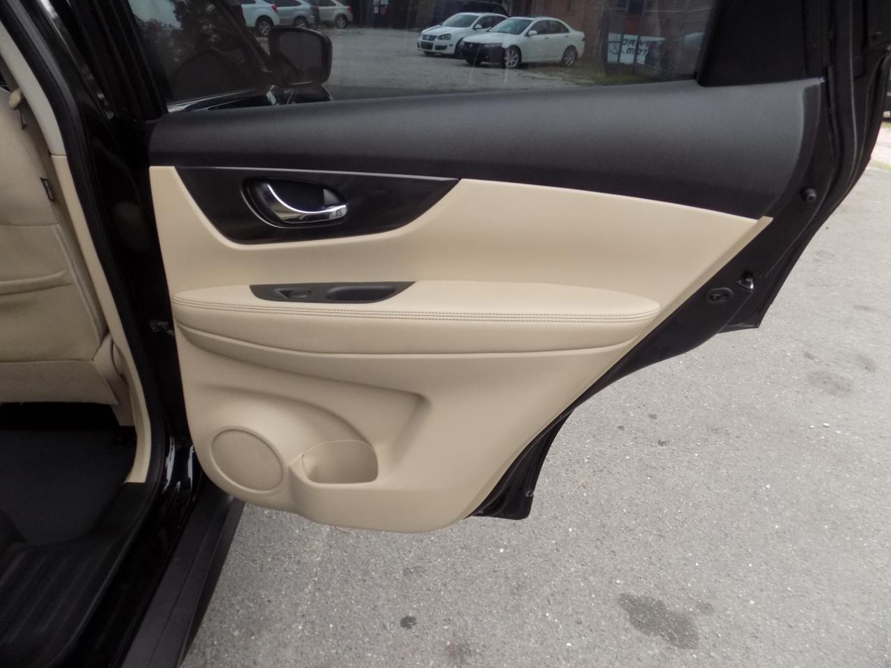Nissan Rogue SV 2017