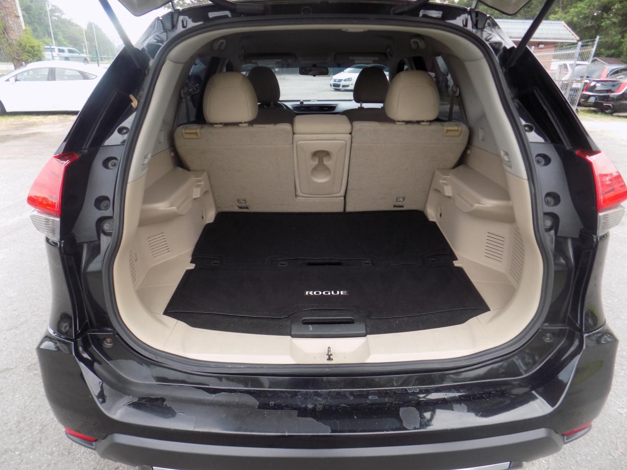 Nissan Rogue SV 2017