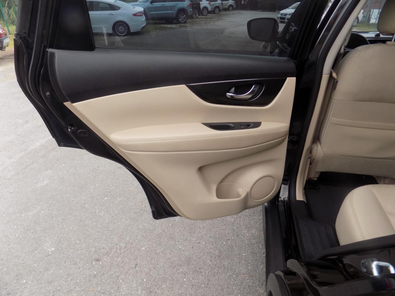 Nissan Rogue SV 2017