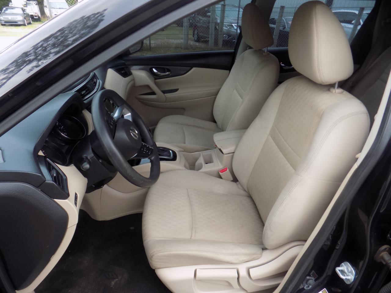 Nissan Rogue SV 2017