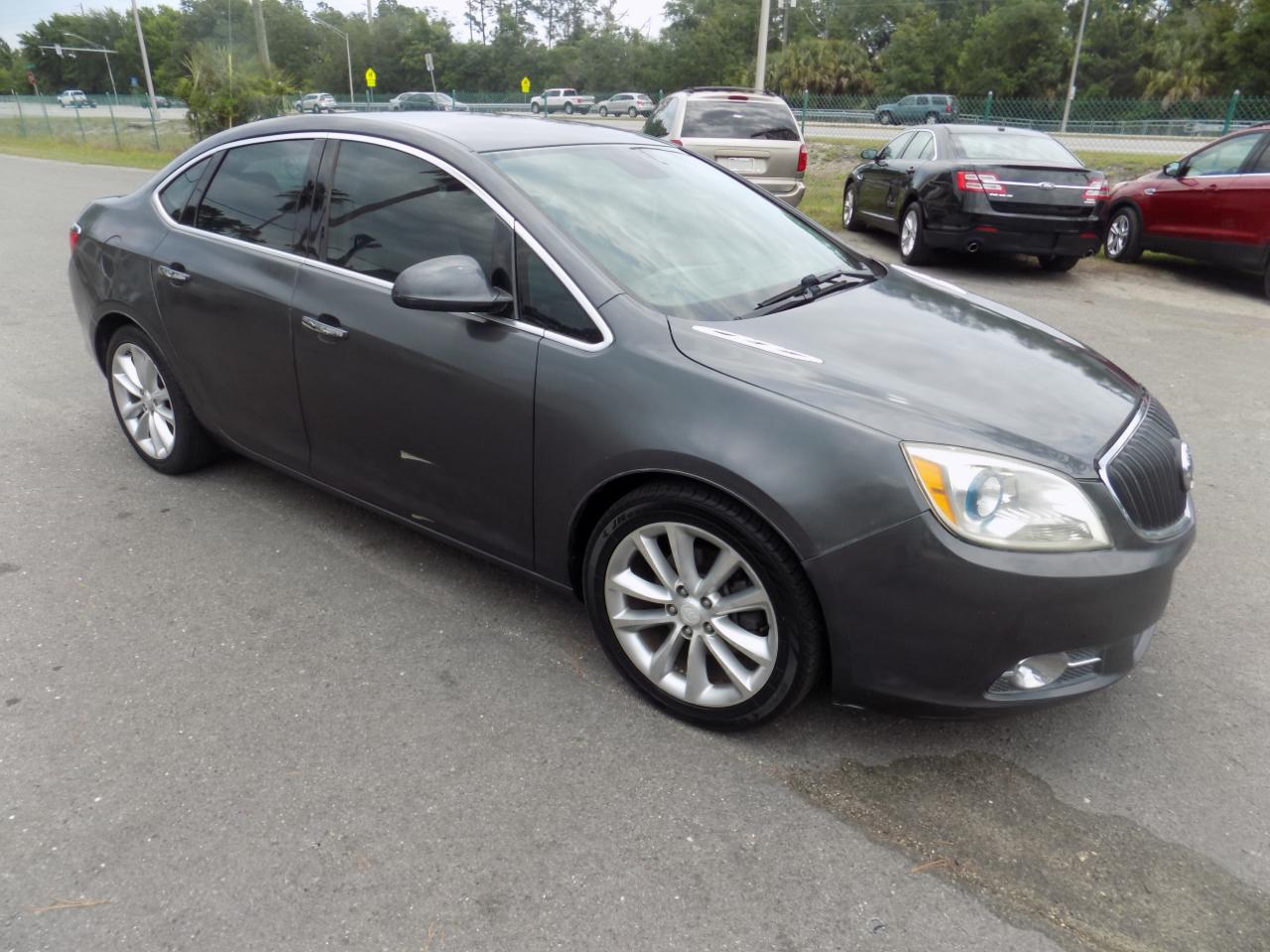 Buick Verano Base 2013