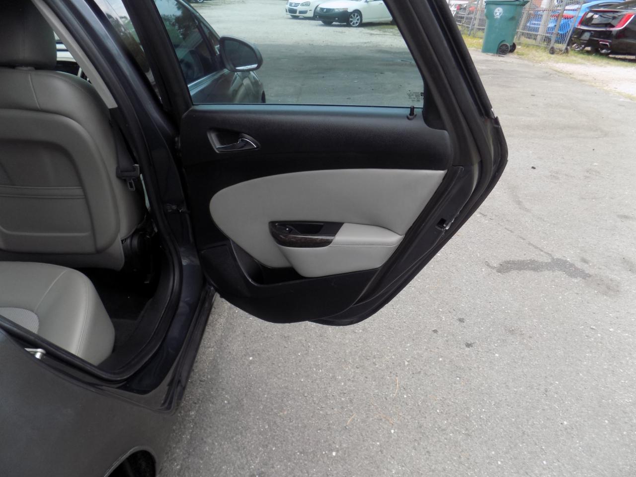 Buick Verano Base 2013