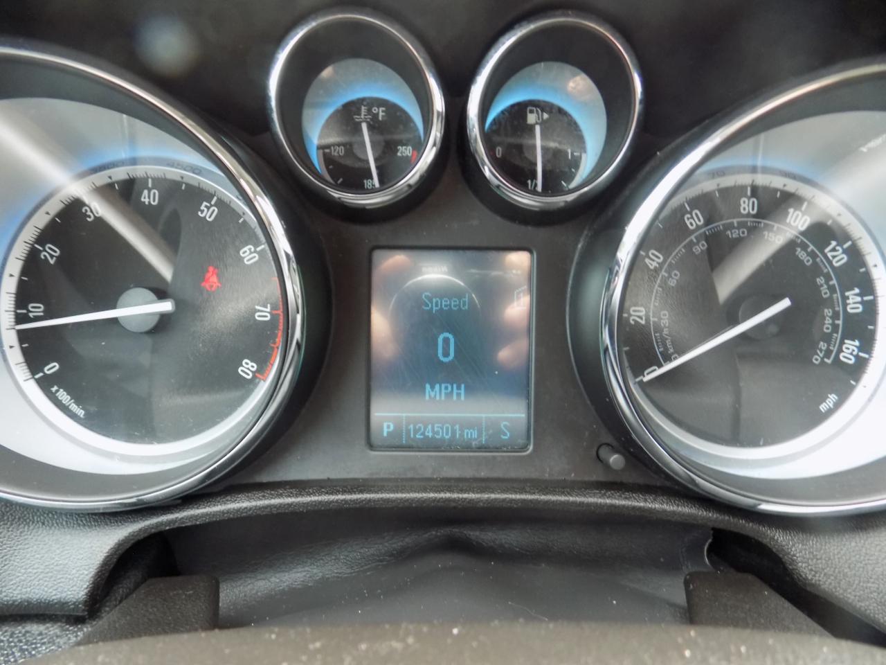 Buick Verano Base 2013