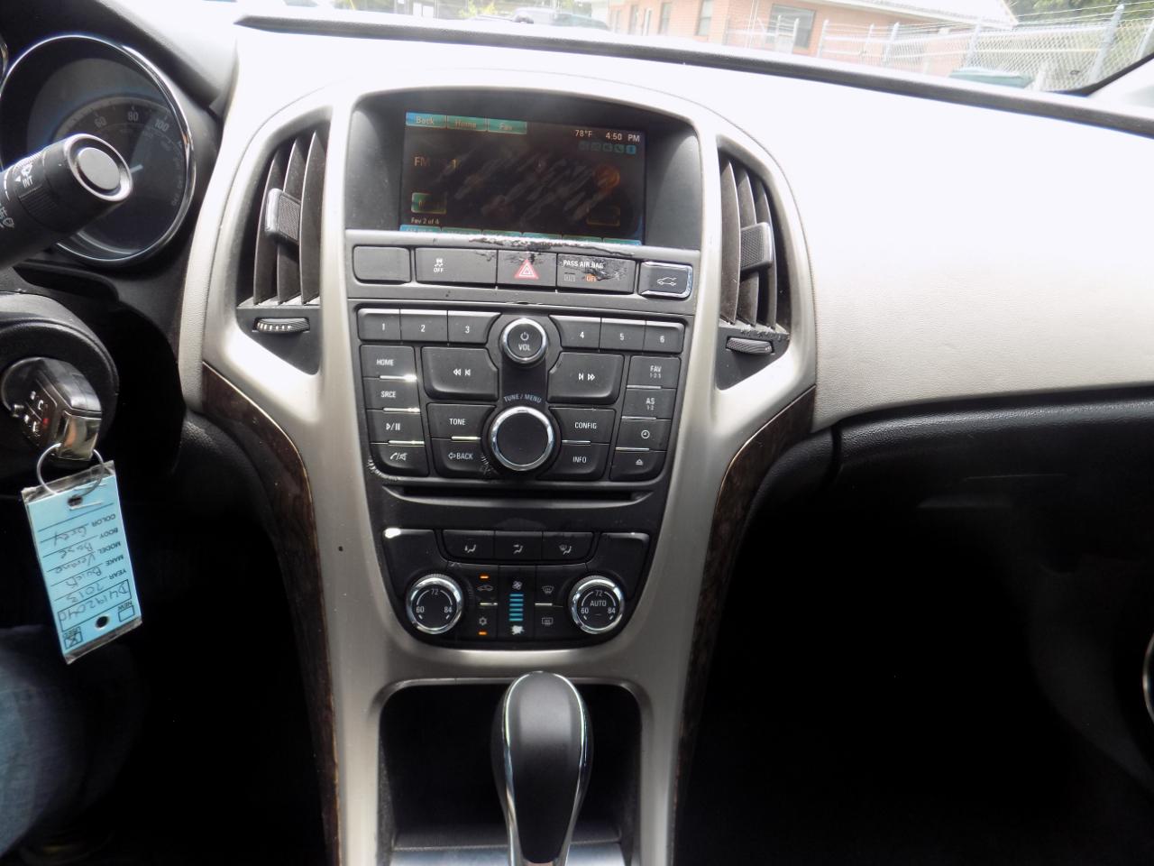 Buick Verano Base 2013