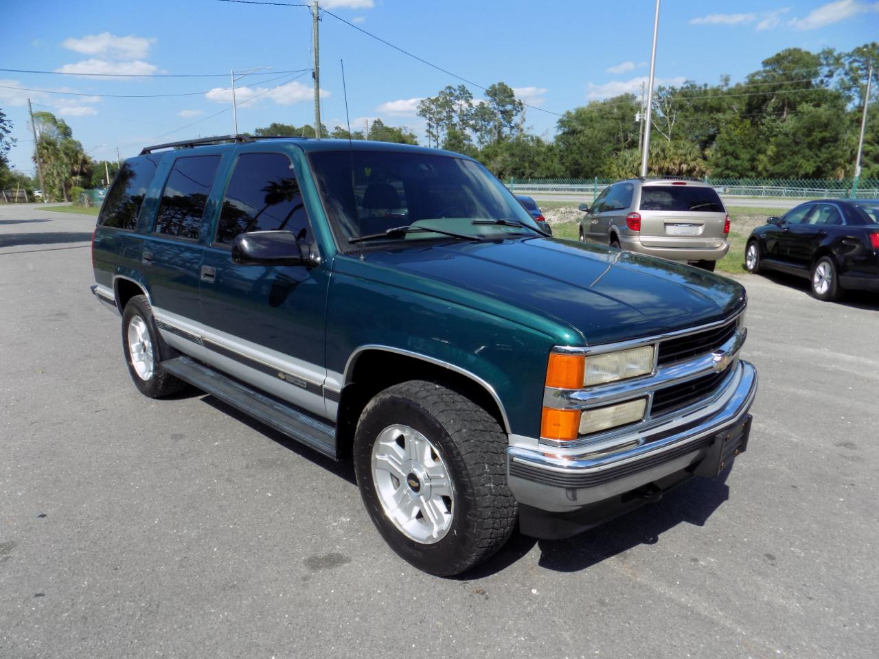 Chevrolet Tahoe 4-Door 4WD 1996