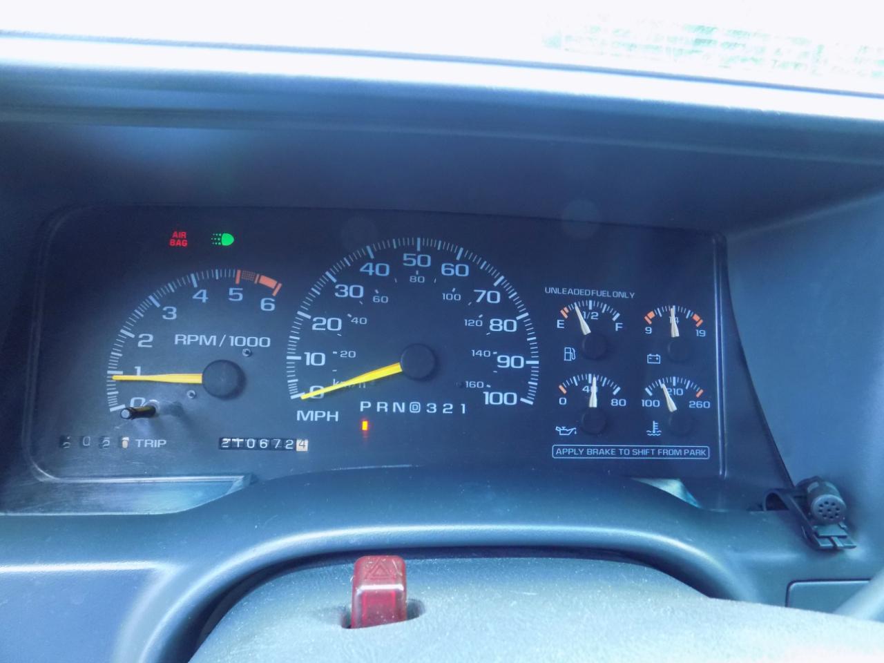 Chevrolet Tahoe 4-Door 4WD 1996