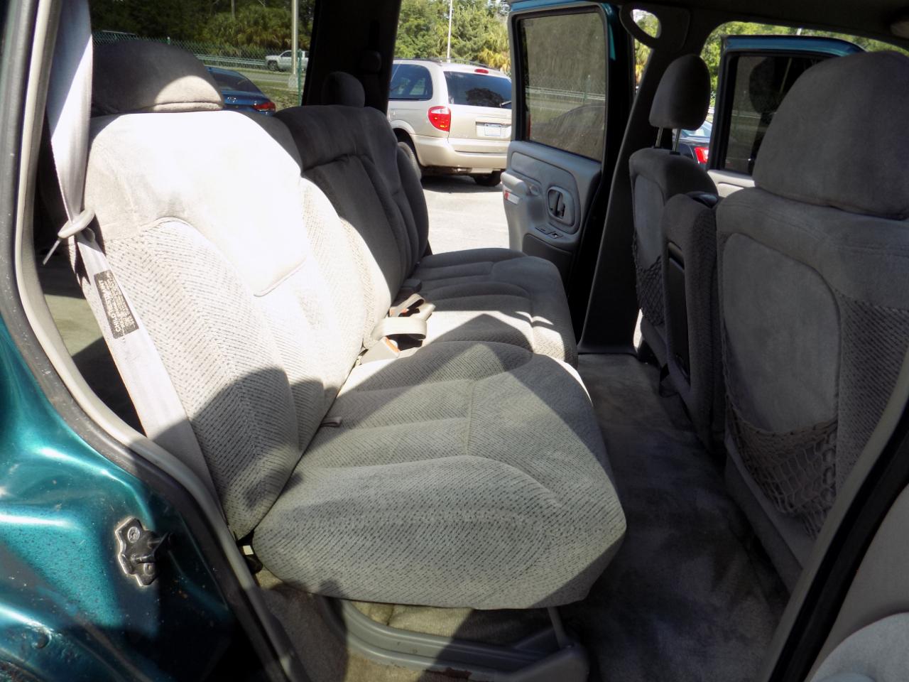 Chevrolet Tahoe 4-Door 4WD 1996